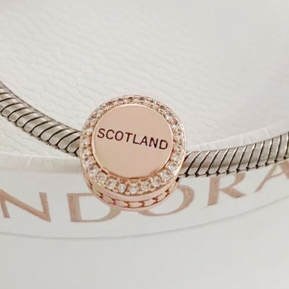 Pandora SCOTLAND Flag pendant Gold Rose-Plated - Picture 4 of 4